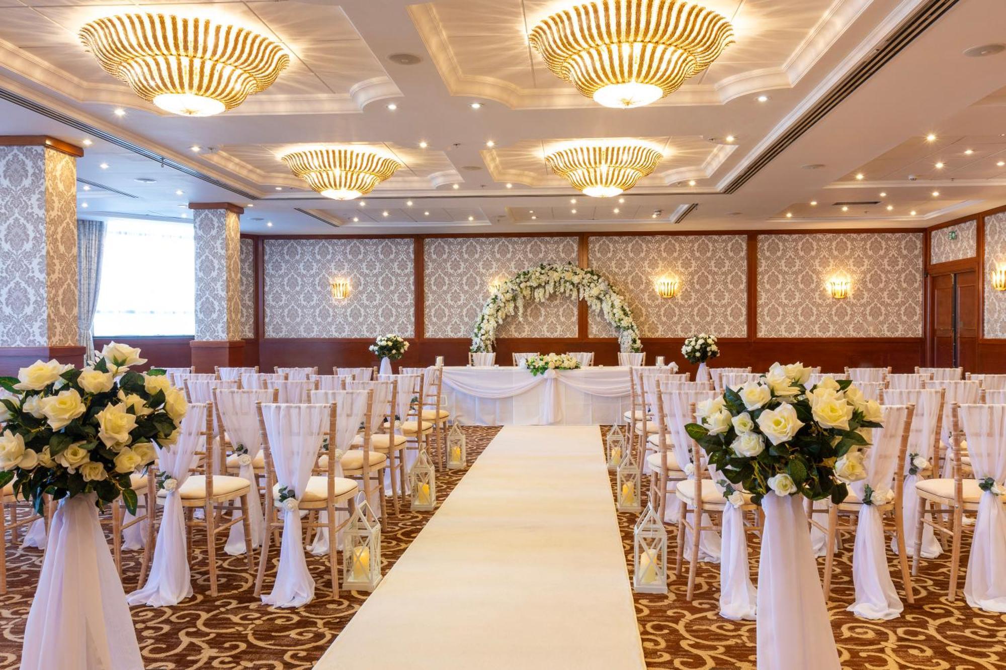 Grand Hotel Μπλάκπουλ Εξωτερικό φωτογραφία